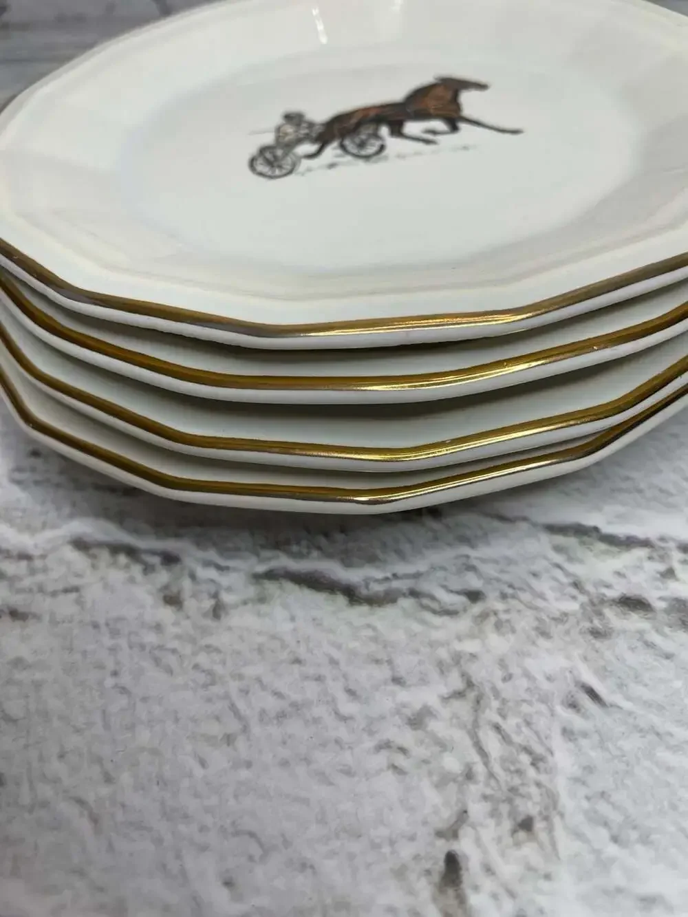 Vintage Villeroy & Boch Sports et Loisirs Octagonal Horse Racing Plate